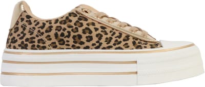 Sneakers met veters