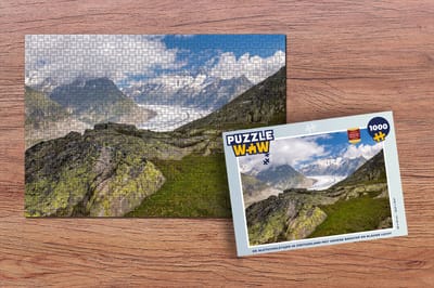 Puzzel De Aletschgletsjer in Zwitserland met groene bergtop en blauwe lucht - Legpuzzel - Puzzel 1000 stukjes volwassenen