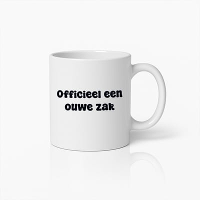 Grappige "Officieel een Ouwe Zak" Mok – Humoristische Koffiebeker voor Opa en Senioren