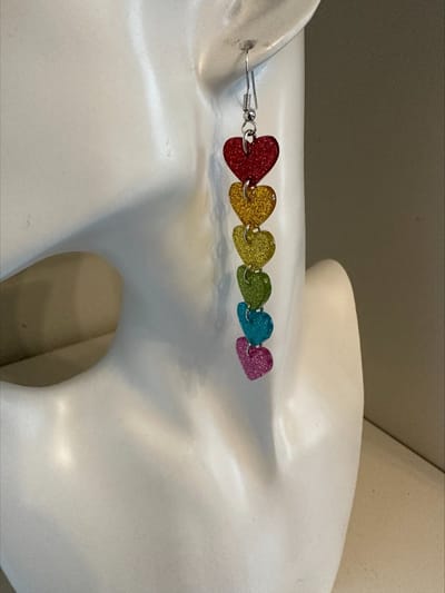 Veelkleurige hartjes | | Make up | Parfum | Moederdag | Verjaardagscadeau| Cadeautje| Valentijnsdag| Kado | sieraden | vaderdag | oorbellen | oorsieraden