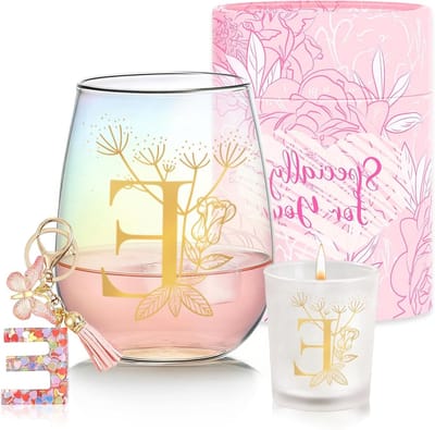 Unieke gepersonaliseerde verjaardagscadeaus voor vrouwen - Monogram wijnglazen, vriendschapscadeaus en bruid cadeau ideeën