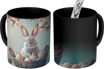 Magische Mok - Foto op Warmte Mokken - Koffiemok - Konijn - Eieren - Mand - Magic Mok - Beker - 350 ML - Theemok