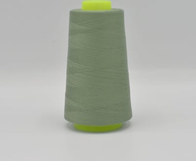 Overlock Garen per 4 stuks - 3000 Yards (2742 meter) per stuk - In 36 kleuren leverbaar - Dusty mint
