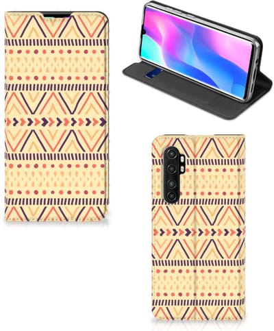 Xiaomi Mi Note 10 Lite Hoesje met Magneet Aztec Yellow