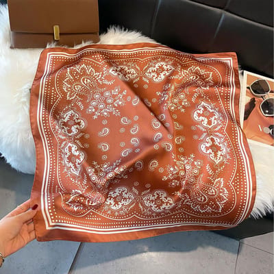 70x70cm Dames Sjaal Zijde Gevoel Haar Nek Vierkant Kantoor Bandana Sjaal Ober Vliegtuigbemanning Zakdoek Wikkel brown