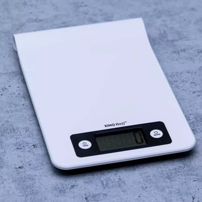 Kinghoff Digitale Keukenweegschaal - Wit, Weegbereik tot 5 kg, Meeteenheden g/kg/lb/oz/ml/fl.oz, Tare-functie, Nauwkeurigheid 1g, Handhaak, Auto/Handmatig Uitschakelen - Weegschaal Keuken - Precisieweegschaal - Digitaal - Food Kitchen Scale