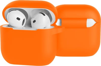 Case - Geschikt voor Apple AirPods 4 - Siliconen Hoes met Clip - Silicone Hoesje Cover - Oranje