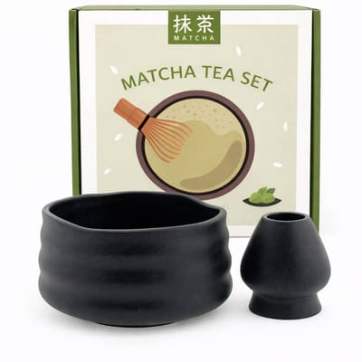 Matcha set in giftbox terra 2-delig– zwart – keramische matcha kom met schenktuit & houder voor bamboe klopper – Japans matcha ritueel – stijlvol thee cadeau
