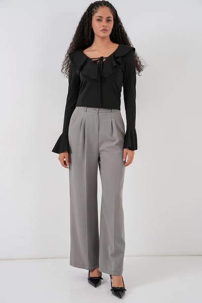 Fleurige V-hals Crop Blouse