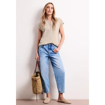Shirt met losse schouders en gespleten hals