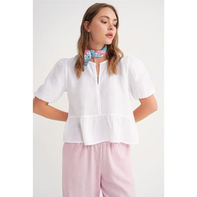 Gestructureerde Mousseline Blouse met Ronde Hals en Knopenclosure
