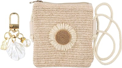 Bohemian Schoudertas van Gevlochten Stro - Kleine Haakwerk Tas voor Strandreizen met Sleutelhanger en Schelp - Perfecte Zomertas en Cadeau voor Vrouwen