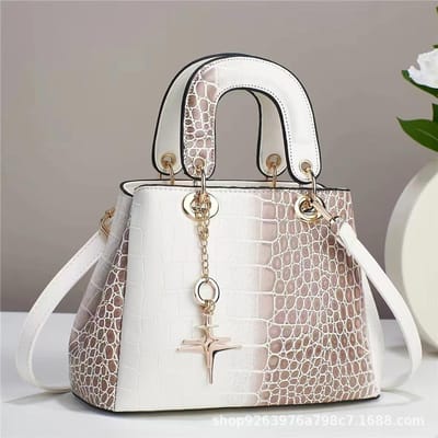 Nouveau Sac à Main Serpentine Grande Capacité Texture Style Étranger Cuir Brillant Haute Qualité Simple Épaule Porté en Bandoulière Sac de Qualité Grand Sac . gray