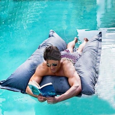 Zitzak Tuin - Buitenkussen Ligstoel - Ontspannen Buiten - Waterdicht Polyester - 180x140 cm - Lichtgrijs