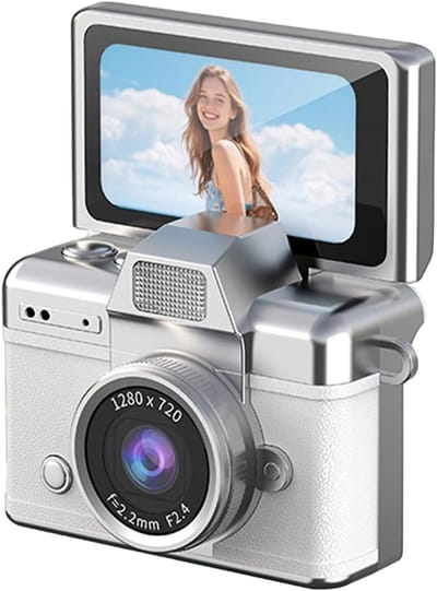 Ynkkvre - Mini Sleutelhanger Camera - Digitale Camera - Fototoestel - Compact Camera - Vlog Camera - 1.47-inch Draaibaar IPS Scherm - 1080P Retro Video - USB-C Oplaadbaar - Ultralicht 90g Design - Wit