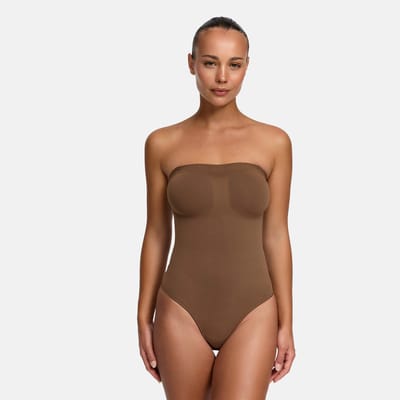 cfab - Strapless corrigerende bodysuit met bijpassend slipje - Caramel XS - Corrigerende Body - Naadlos - corrigerend ondergoed dames