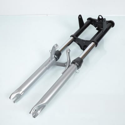 RSM voorvork voor MBK bromfiets 50 51 D30mm Gloednieuw