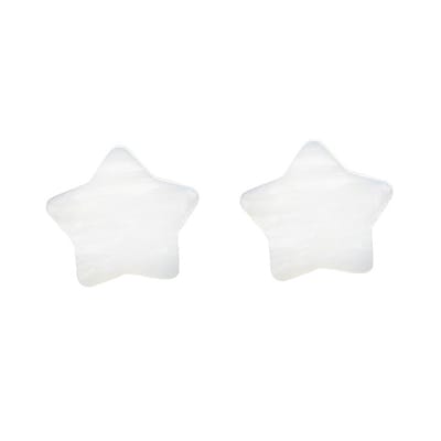 Parelmoeren oorbellen Little White Shell Star - oorknoppen - parelmoer - edelstaal - wit - ster - luxe sieraden zakje - witte oorknopjes - oorbellen dames