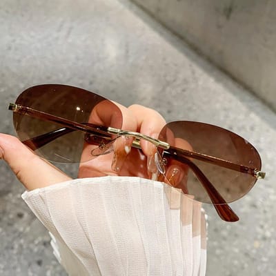 Nieuwe Punk Y2K Zonnebrillen Dames Goggle Luxe Wrap Vierkante Zonnebrillen 2000'S Tinten Brillen UV400 Dames Designer Brillen