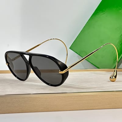 Luxe Designer Stijl Stijl Oversized Piloot Zonnebril Bril Dames Voor Mannen Populair Klassiek Zon Zonnebril Punk Dubbele Brug Schaduw UV400 As The Picture