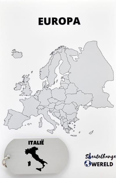 Italië Sleutelhanger inclusief kaart – Italië cadeau – beste land- Leuk kado voor je Vriend om te geven - 2.9 x 5.4CM