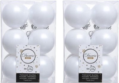 24x Winter witte kunststof kerstballen 6 cm - Mat- Onbreekbare plastic kerstballen - Kerstboomversiering winter wit