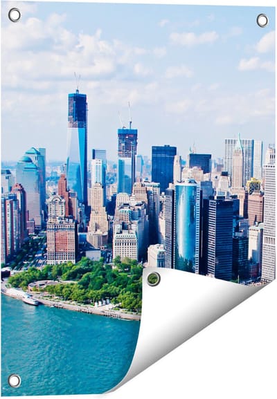 Gards Tuinposter New York Als een Eiland vanuit de Lucht - 40x50 cm - Tuindoek - Tuindecoratie - Wanddecoratie buiten - Tuinschilderij