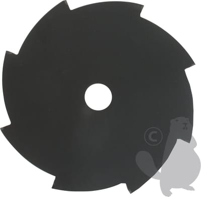 Bosmaaiermes 8 tanden - Snijbreedte: 230mm, boring: 25,4mm, dikte: 1,8mm.