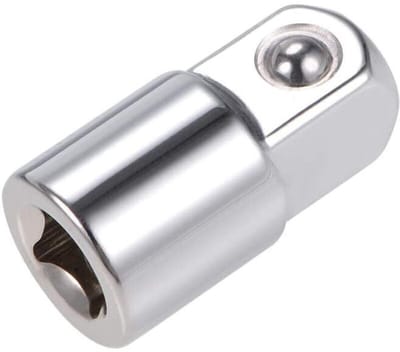 Verloopstukadapter van 1/4 inch binnendraad naar 1/2 inch buitendraad, gemaakt van hoogwaardig staal.