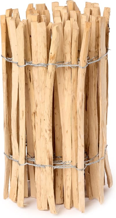 Garronda Tuinafscheiding met palen - 60 cm x 5 m - Hekwerk voor perken - Insteekhek - Rolborder - Houten Hek - Latafstand 7-8 cm – GD-MIS-Rollborder500