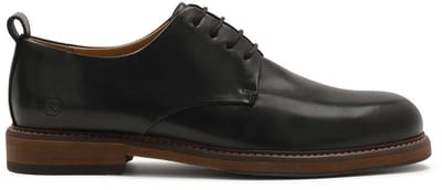 Men's formal shoes in black color
