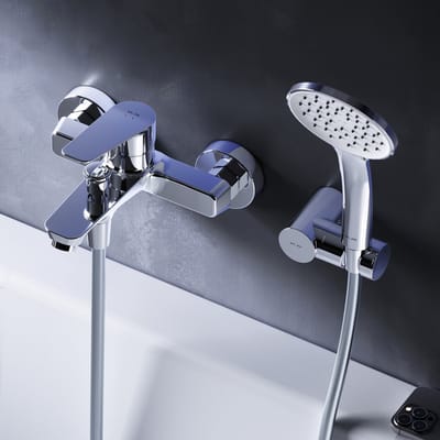 AM.PM Hit - Badkraan met Handdouche en Houder - Mengkraan - 150 mm Hartafstand - Waterbesparend - Chroom