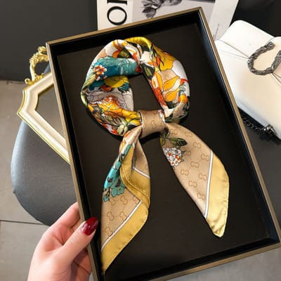 Zijden sjaal-stijl zijden sjaal voor dames - Kleurblokkenprint - Fris en delicaat - Decoratieve shawl over shirts L7188-Kaki 70*70 CM
