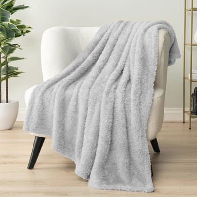 Zachte Fluffy Sherpa Plaid Dekentje voor de Bank | Cozy Warme Microfiber Plaid, Licht Grijs, 50x60