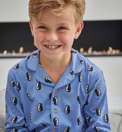 Little Label - klassieke jongens pyjama blauw pinguïn 4Y/98-104 - Zachte BIO Katoen