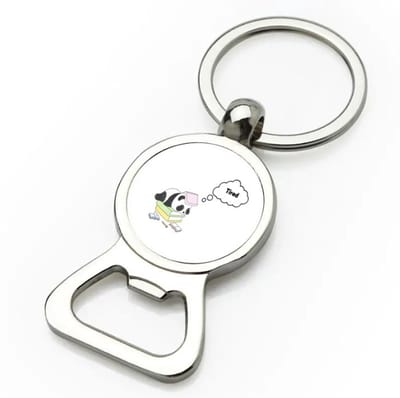 Akyol - tired panda flesopener - Panda - panda liefhebbers - panda die ligt op een stapel boeken - verjaardag - dieren liefhebbers - cadeau - kado - geschenk - verjaardagscadeau - 9 bij 3 cm