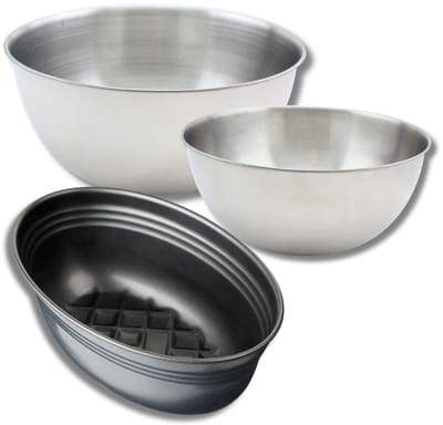 Set met 1 broodvorm 26 cm, 1 spatel Zenker en 2 mengkommen van roestvrij staal Fackelmann