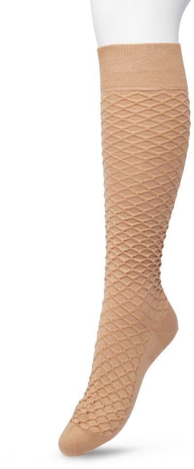 Bonnie Doon Bio Kabel Kniekousen Dames Licht Bruin maat 36/42 - Kabel patroon in Ruit Vorm - Biologisch Katoen - Uitstekend draagcomfort - Cable Knee High - OEKO-TEX - Gladde Naden - Duurzaam Huidvriendelijk Bio Katoen - Beige Macaroon - BP211506.275