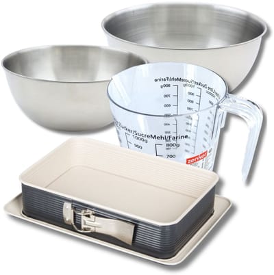 Bakkersset met springvorm 28 x 18 cm, 2 mengkommen, maatbeker en spatel Zenker
