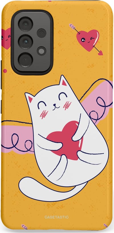 Casetastic Hoesje Geschikt voor Samsung A53 - Stijlvolle Beschermende Duo-layer Case - Kattenflirt Geel Rode Hartjes Liefde