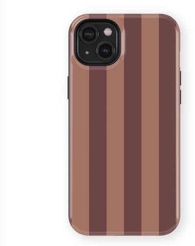 DripCase Gestreept Hoesje geschikt voor iPhone 14 Plus | Backcover met Mag | Stripes Motief | Trendy Case geschikt voor iPhone 14 Plus met Strepen Burgundy Rush