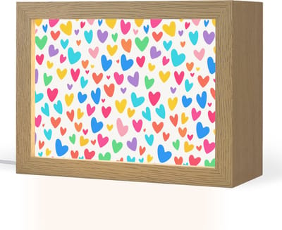 Nachtlampje 20x15 cm - Kinder lampje - Hartjes - Kleurrijk - Patroon - Levendig - Tafellamp kinderkamer - Slaapkamer lamp - Bedlamp kinderen - Kinderlampje stopcontact - Wandlamp babykamer - Nachtlampjes