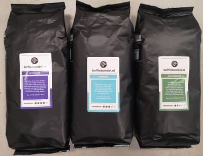 Koffiebonen proefpakket 3 kg (3 x 1 kg), probeer onze beste professionele melanges, "De Italiaan": 100% Arabica, "Tikkiebeter": 80% Arabica & 20% Robusta, "DeAlleskunner":60% Arabica & 40% Robusta,