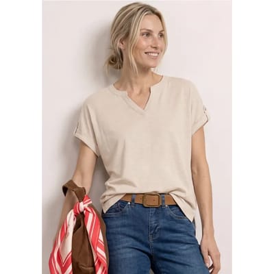 Shirt met gespleten hals en knoopdetails