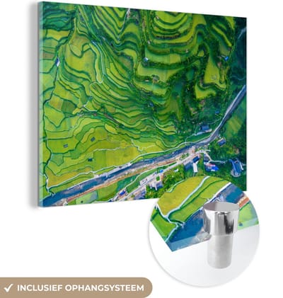 ® Glasschilderij 160x120 cm - Schilderij acrylglas - Een schitterend luchtshot van groene droge rijstvelden in Guizhou - Foto op glas - Muurdecoratie woonkamer - Wanddecoratie slaapkamer - Schilderijen