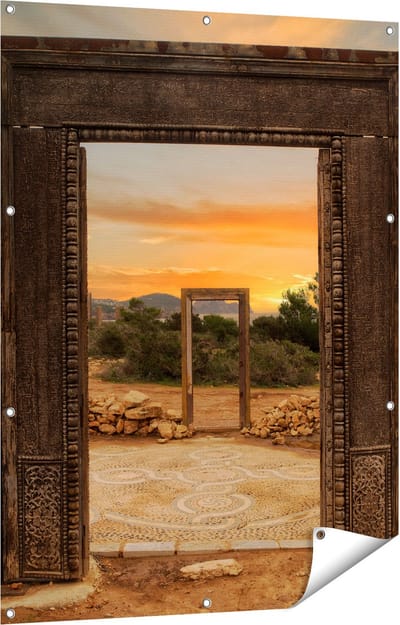 Gards Tuinposter Cale Llentia Deur Opening in Ibiza - 90x120 cm - Tuindoek - Tuindecoratie - Wanddecoratie buiten - Tuinschilderij