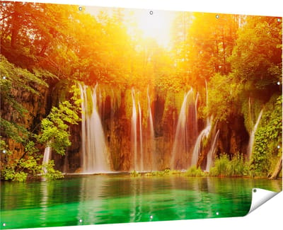 Gards Tuinposter Watervallen bij het Groene Meer met Zon - 180x120 cm - Tuindoek - Tuindecoratie - Wanddecoratie buiten - Tuinschilderij
