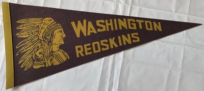 USArticlesEU - Washington Redskins - Vintage logo - NFL - Vaantje - American Football - Sportvaantje - Pennant - Wimpel - Vlag - Rood/Geel/Wit - 31 x 72 cm
