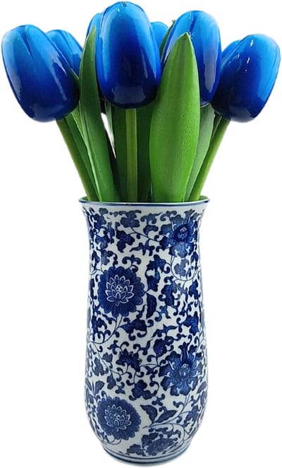 Delftsblauwe vaas met 10 tulpen in kleur blauw/wit (hoogte 34cm)