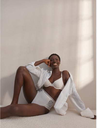 Next - Dames - Ultimate Comfort Premium beha met kant en micromodal met vulling en volledige cups - Crème